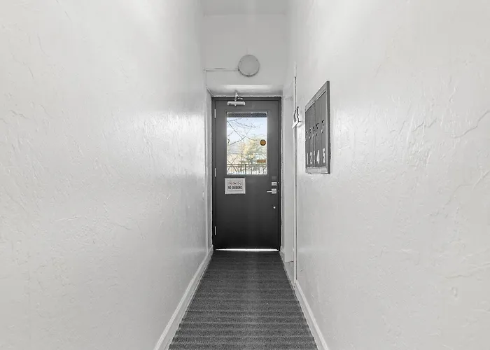Apartment Lawrenceville !3 Large And Spacious One Bedroom With Free Street Parking Pittsburgh